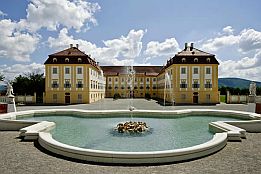 zmok Schloss Hof 